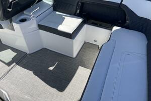 Andiamo 32ft Monterey Yacht For Sale
