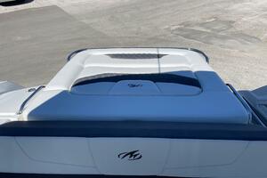 Andiamo 32ft Monterey Yacht For Sale