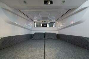 2026 Axopar Cross Cabin thumbnail 25