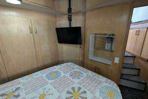 1994 Carver 370 AFT CABIN thumbnail 35