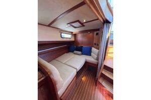 Independence 42ft Sabre Yacht For Sale