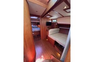 Independence 42ft Sabre Yacht For Sale