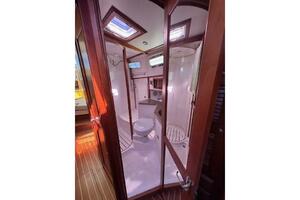 Independence 42ft Sabre Yacht For Sale