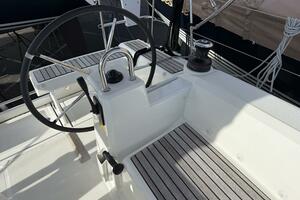 35ft Beneteau Yacht For Sale