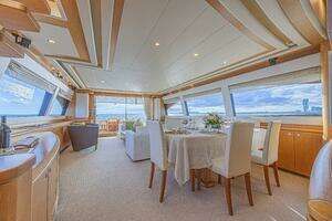 2011 Ferretti Yachts 830 thumbnail 40