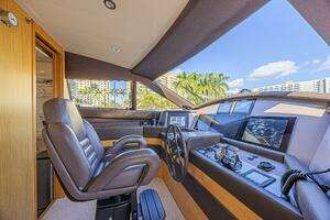 2011 Ferretti Yachts 830 thumbnail 59