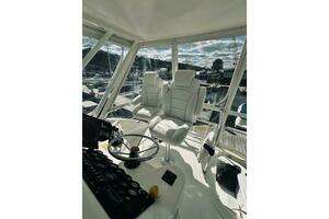 2000 Riviera 40 thumbnail 31
