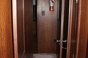 1974 Hatteras 58 Yachtfish thumbnail 13