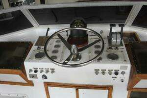 1974 Hatteras 58 Yachtfish thumbnail 26