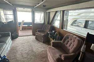 1974 Hatteras 58 Yachtfish thumbnail 9