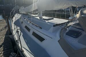 37ft Hunter Yacht For Sale