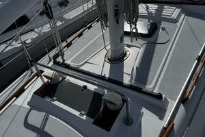 37ft Hunter Yacht For Sale