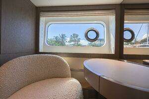2022 Azimut Magellano 66 thumbnail 14