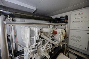 66ft Azimut Yacht For Sale