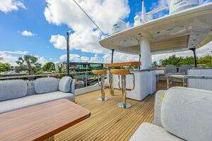 2022 Azimut Magellano 66 thumbnail 31