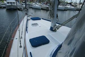 Idem II 38ft Endeavour Yacht For Sale