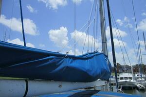 Idem II 38ft Endeavour Yacht For Sale