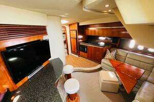 2006 Cruisers Yachts 420 Express thumbnail 16