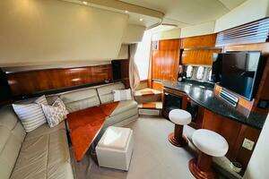 2006 Cruisers Yachts 420 Express thumbnail 20