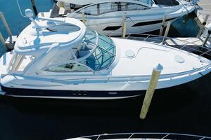 42ft Cruisers Yachts Yacht For Sale