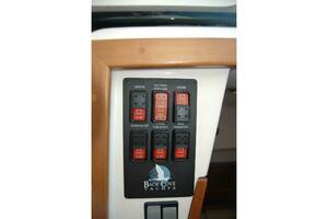 34ft Back Cove Yacht For Sale