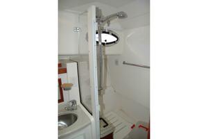 34ft Back Cove Yacht For Sale