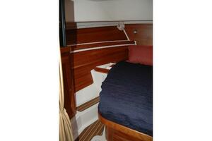 34ft Back Cove Yacht For Sale