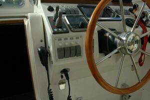 34ft Back Cove Yacht For Sale