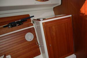 34ft Back Cove Yacht For Sale