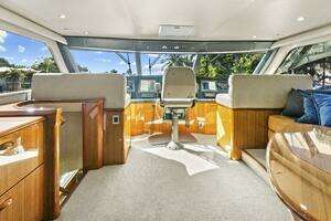 2008 Viking 74 Enclosed Bridge thumbnail 26