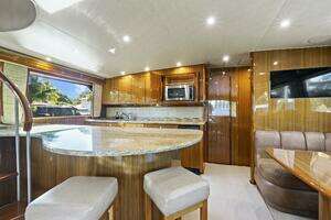 2008 Viking 74 Enclosed Bridge thumbnail 65