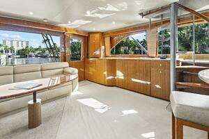 2008 Viking 74 Enclosed Bridge thumbnail 29