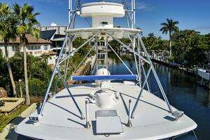 2008 Viking 74 Enclosed Bridge thumbnail 17