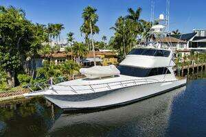 2008 Viking 74 Enclosed Bridge thumbnail 1