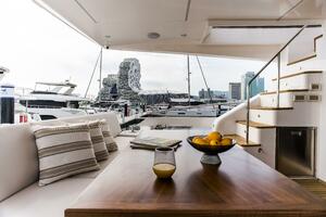 70  Johnson Skylounge 2026 70ft Johnson Yacht For Sale