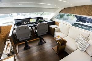 70  Johnson Skylounge 2026 70ft Johnson Yacht For Sale