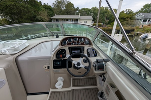NO NAME 30ft SEARAY Yacht For Sale