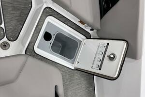 26ft Four Winns Yacht For Sale