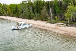 29ft Four Winns Yacht For Sale