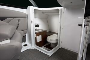 26ft Four Winns Yacht For Sale