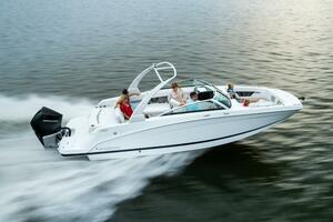 26ft Four Winns Yacht For Sale