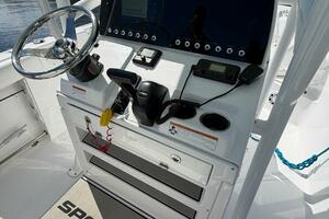 23ft Sportsman Yacht For Sale