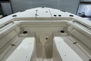 33ft Grady White Yacht For Sale