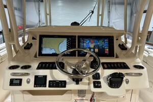 33ft Grady White Yacht For Sale