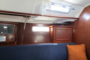 Querida 33ft Beneteau Yacht For Sale