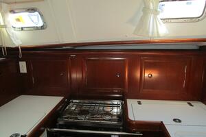Querida 33ft Beneteau Yacht For Sale