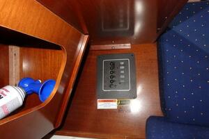 Querida 33ft Beneteau Yacht For Sale
