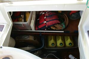 Querida 33ft Beneteau Yacht For Sale