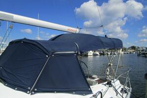 Querida 33ft Beneteau Yacht For Sale