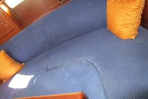 Querida 33ft Beneteau Yacht For Sale